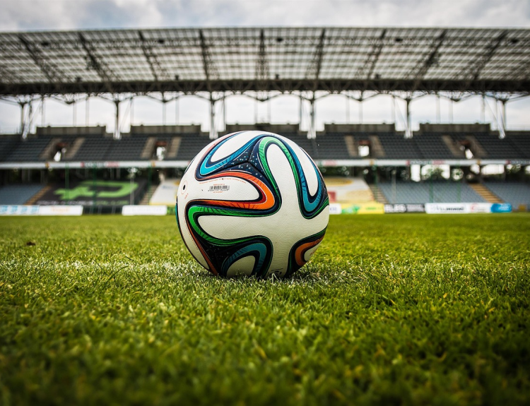 https://pixabay.com/photos/soccer-ball-stadium-field-488700/